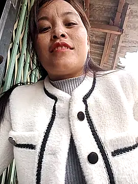 Alice-567 online show from February 11, 2026, 7:13 am