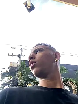 Dylams maja online show from November 11, 2025, 9:59 pm