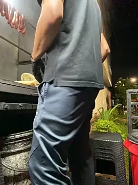 Dylams maja online show from November 15, 2025, 12:30 am