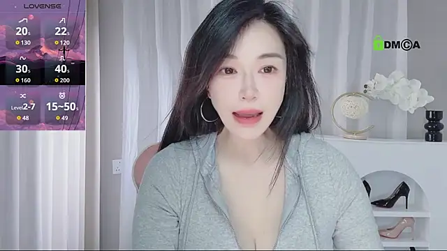 Snapshot of YunShan-33 chatting on July 10, 2026, 5:23 am YunShan-33 online show from July 10, 2026, 5:23 am