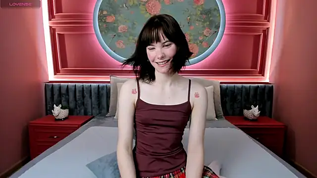 DoseOfDaisy online show from November 8, 2025, 12:27 pm