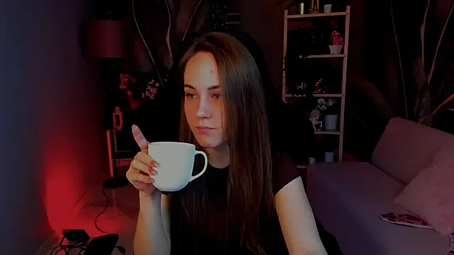 ElinVale online show from November 19, 2025, 9:09 am