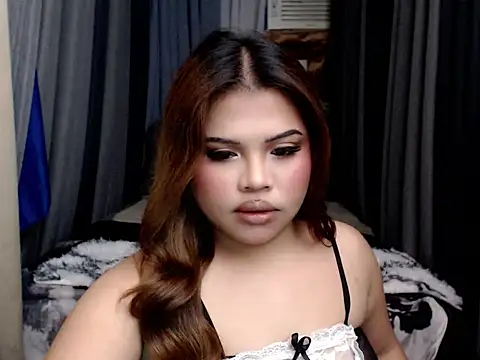 Snapshot of AnaCarmellaXxx chatting on November 6, 2025, 9:21 am AnaCarmellaXxx online show from November 6, 2025, 9:21 am