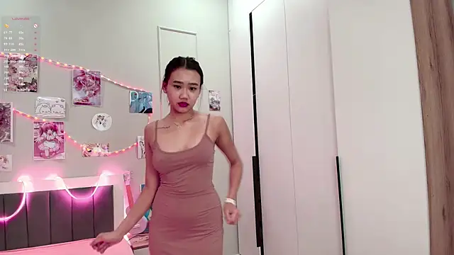 tamikasweet online show from December 1, 2025, 3:44 am