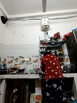 Hot-Sana2 online show from January 8, 2026, 7:05 pm