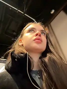 KristiRich online show from November 21, 2025, 7:29 am