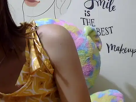 maira 33 online show from March 18, 2026, 9:18 pm