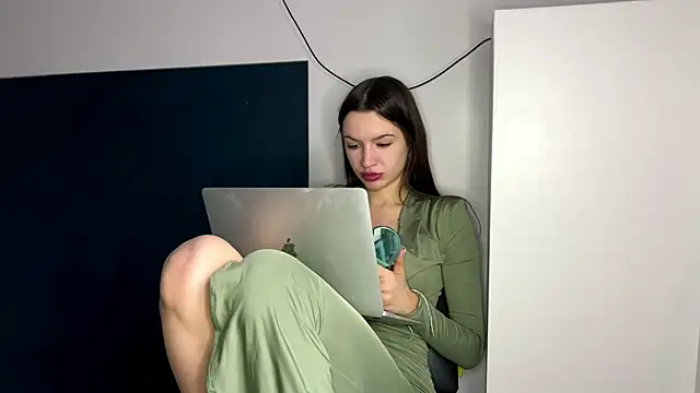 Snapshot of TeofilqKoral chatting on November 23, 2025, 6:57 am TeofilqKoral online show from November 23, 2025, 6:57 am