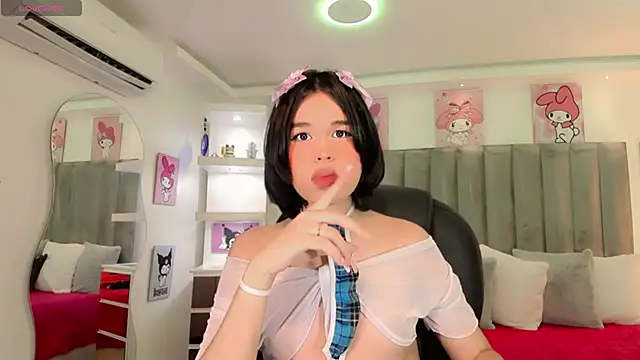 ClaudiaSophia online show from January 11, 2026, 11:37 am