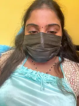 Tamil Hot Varshu online show from January 11, 2026, 6:13 pm