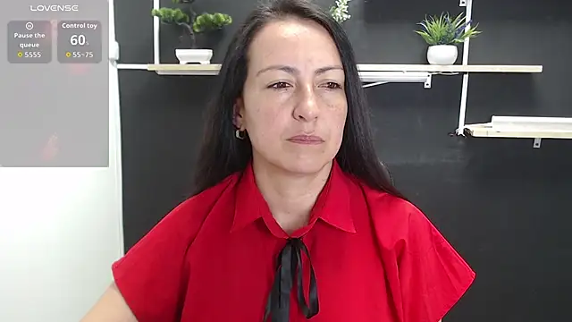 Lauryn Jones online show from June 5, 2026, 4:56 pm