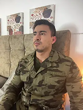 Chris Clarck online show from November 12, 2025, 9:25 pm