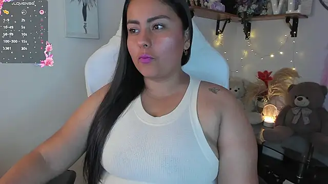 Valery stuart online show from February 16, 2026, 9:44 pm