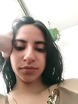 Snapshot of catalinamunoz chatting on December 2, 2025, 2:45 pm catalinamunoz online show from December 2, 2025, 2:45 pm