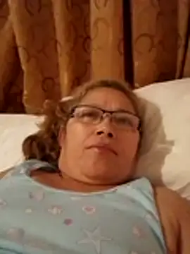 Cessi50 online show from November 28, 2025, 2:25 am