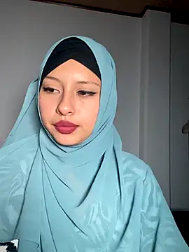 Melek Seraya online show from November 26, 2025, 10:22 pm