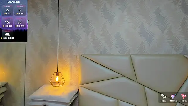 laurettedela rouse online show from November 28, 2025, 10:29 am