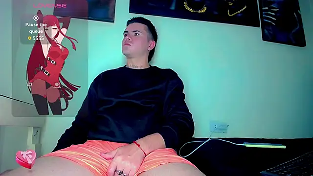 Sebastian Loaiza online show from November 18, 2025, 3:23 am