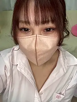 reika33 online show from February 20, 2026, 7:21 am