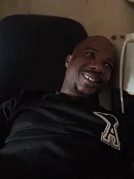 Ndodemnyamaxh online show from December 21, 2025, 6:42 am