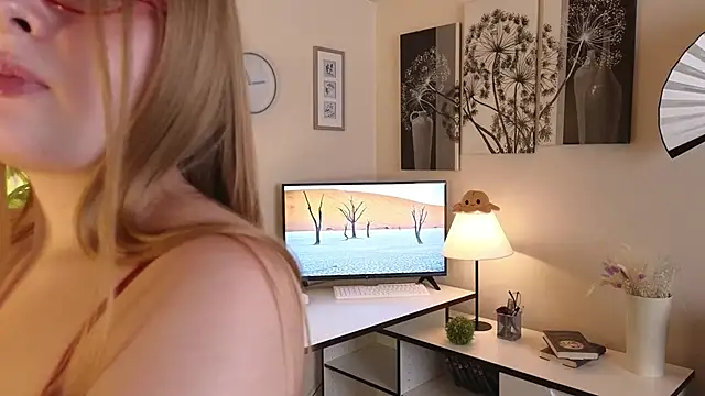 Merelin Befer online show from November 19, 2025, 10:26 am