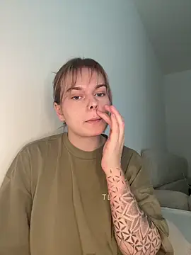 Snapshot of LisaFreierxx chatting on May 12, 2026, 2:36 pm LisaFreierxx online show from May 12, 2026, 2:36 pm