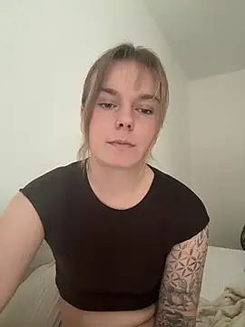 Snapshot of LisaFreierxx chatting on June 3, 2026, 3:17 pm LisaFreierxx online show from June 3, 2026, 3:17 pm