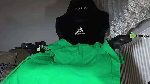 gizemllixxx online show from January 13, 2026, 6:24 pm