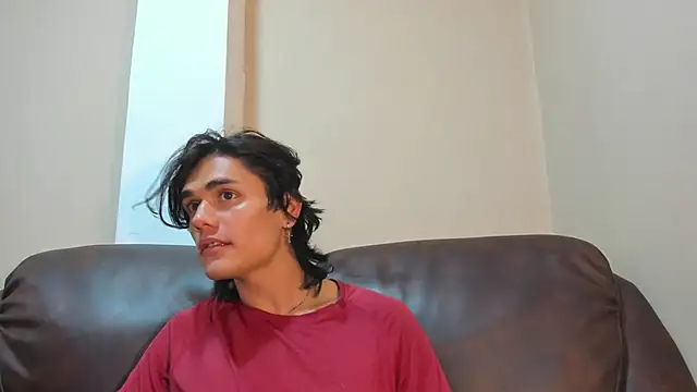 James Morrisonm online show from November 7, 2025, 10:32 pm