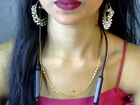 Snapshot of Meghla_nodi chatting on November 10, 2025, 11:20 am Meghla nodi online show from November 10, 2025, 11:20 am