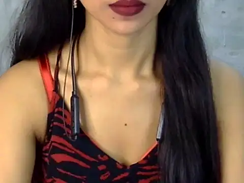 Snapshot of Meghla_nodi chatting on November 13, 2025, 5:01 pm Meghla nodi online show from November 13, 2025, 5:01 pm