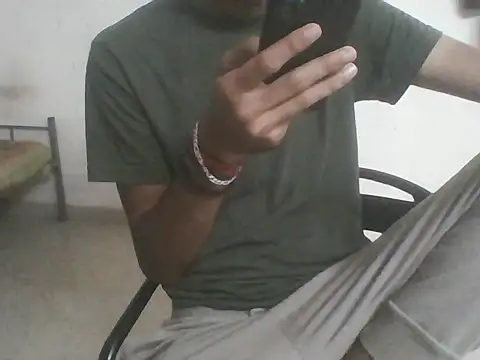 Bull Dick 69 online show from May 6, 2026, 1:14 am