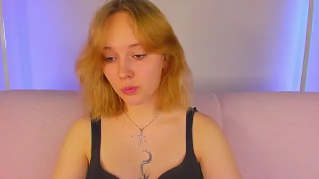 RikkiChoco online show from June 7, 2026, 8:29 am