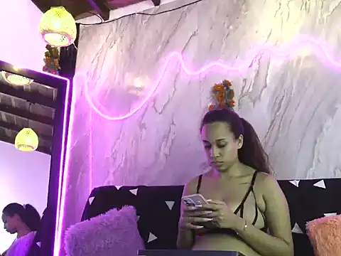 kima hot20 online show from November 5, 2025, 10:48 am