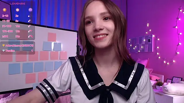 Snapshot of Adria_Arjona chatting on May 10, 2026, 7:46 am Adria Arjona online show from May 10, 2026, 7:46 am