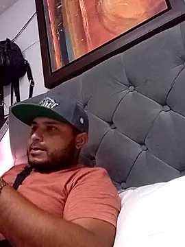 Snapshot of KARNEs24666 chatting on February 21, 2026, 12:55 am KARNEs24666 online show from February 21, 2026, 12:55 am