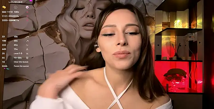 CrystaDepaul online show from December 3, 2025, 8:12 am