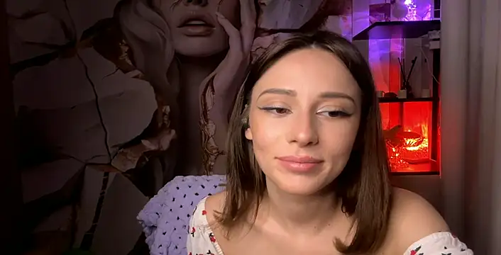 CrystaDepaul online show from December 5, 2025, 8:23 am