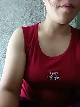 Sara pusyy online show from June 5, 2026, 5:25 am
