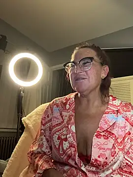 Angel-LinaX online show from February 21, 2026, 8:21 pm