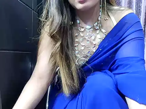 Angel-pune001 online show from April 20, 2026, 7:04 pm