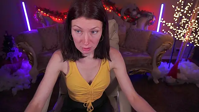 Snapshot of AmiraGoldd chatting on January 16, 2026, 1:59 pm AmiraGoldd online show from January 16, 2026, 1:59 pm