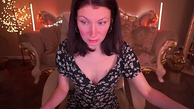 Snapshot of AmiraGoldd chatting on March 2, 2026, 8:48 pm AmiraGoldd online show from March 2, 2026, 8:48 pm