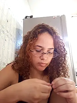 Snapshot of Keti_marques84 chatting on March 2, 2026, 6:48 pm Keti marques84 online show from March 2, 2026, 6:48 pm