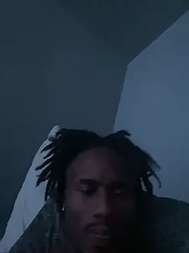 Snapshot of youngbull_dada chatting on February 4, 2026, 1:11 am youngbull dada online show from February 4, 2026, 1:11 am