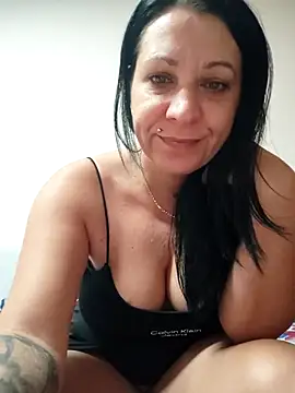 SugarDiamonds online show from September 23, 2025, 6:49 am