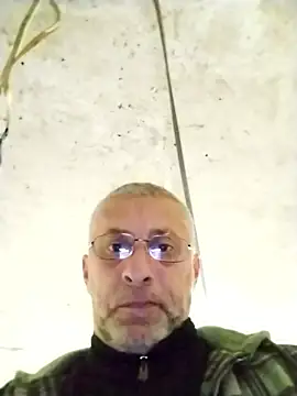 KAXABE11 online show from January 6, 2026, 12:42 pm