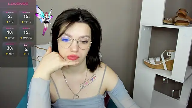 Karina Kellyy online show from November 20, 2025, 2:12 am