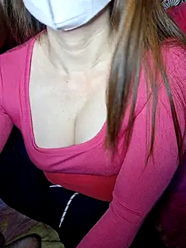 BeyeuCii99 online show from November 30, 2025, 12:36 am