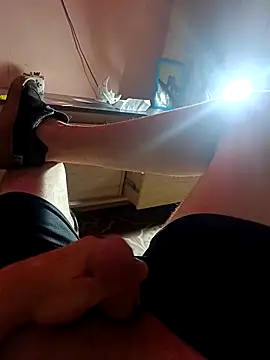 YostinAndSabri online show from November 16, 2025, 6:19 am